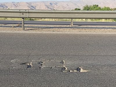 فرسایش محور شیراز-سروستان زنگ خطری برای مسئولان
