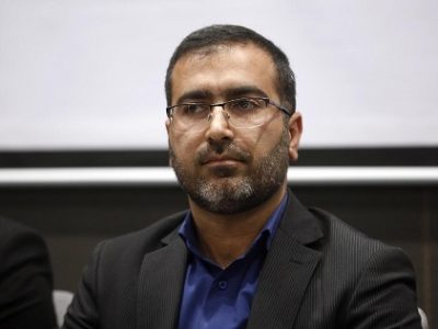 بلاتکلیفی ۸ میدل‌باس در انبار شهرداری / گروکشی شهردارصدرا برای تشریفات!