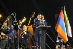 کنسرت تخت جمشید، پلی استوار بین دو تمدن کهن است