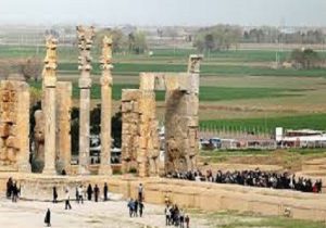 تعطیلی موقت مجموعه جهانی تخت‌جمشید به‌دلیل اجرای ارکستر فیلارمونیک ارمنستان