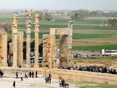 تعطیلی موقت مجموعه جهانی تخت‌جمشید به‌دلیل اجرای ارکستر فیلارمونیک ارمنستان