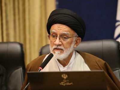 دبیر جامعه روحانیت شیراز: با مفسدان اقتصادی برخورد علنی در سطح جامعه شود