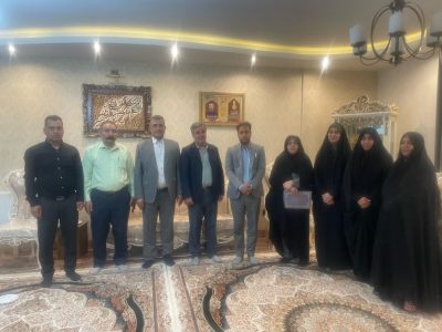 دیدار اعضای نسل نو استان فارس با خانواده شهید مجید شیروانی شهید جنگ رمضان